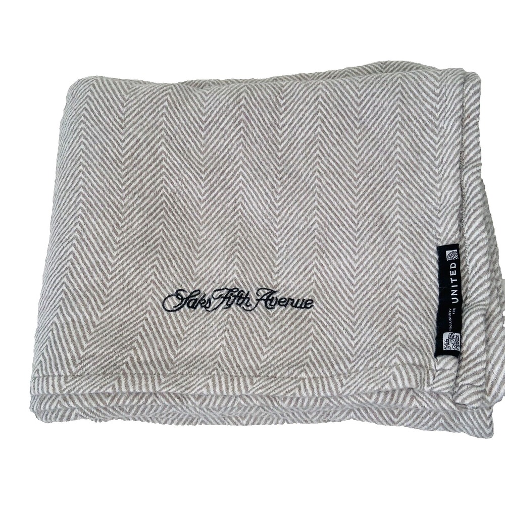 United Airlines Saks Fifth Avenue Blanket Throw Grey Herringbone